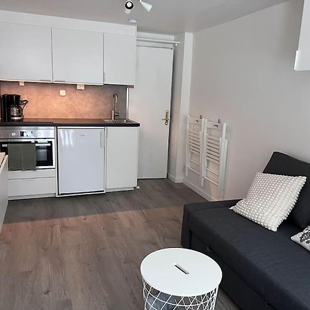 Laegenhet Med Egen Ingang. Apartment ซุนด์สวาลล์ ภายนอก รูปภาพ